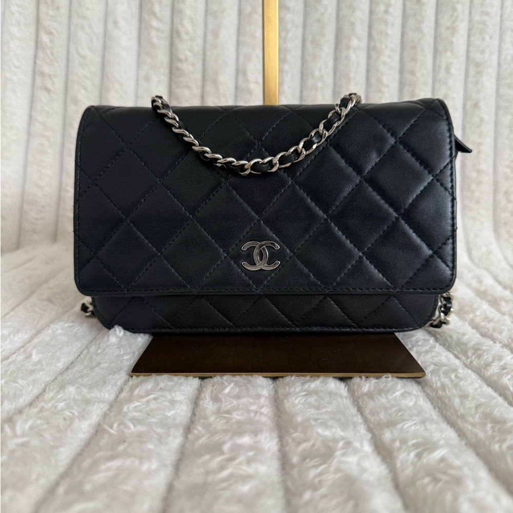 CHANEL Wallet on Chain Black Quilted Lambskin